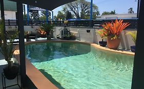 Black Marlin Motel